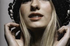 ALEXIS_MASINO_UPENN_TONY_WARD_FASHION_PHOTOGRAPHY_FINE_ARTS_OLD_SCHOOL_SHIRT_MAKERS_KEVIN_STEWART_KAY_DAVIS_CLOTHES_CLOTHING_CLOTHIERS_KNITWEAR_KNIT_SCARF_SCARVES_HAT_HATS_WINTER_MODEL_BLONDE_BLUE_EYES_GIRL_4
