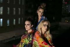 Alex_lab_photos_Versace_Bryan_Abrams_vintage_silk_shirts_fashion_three_girl_moody Alex_lab_photos_Versace_Bryan_Abrams_vintage_silk_shirts_fashion_three_girl_moody