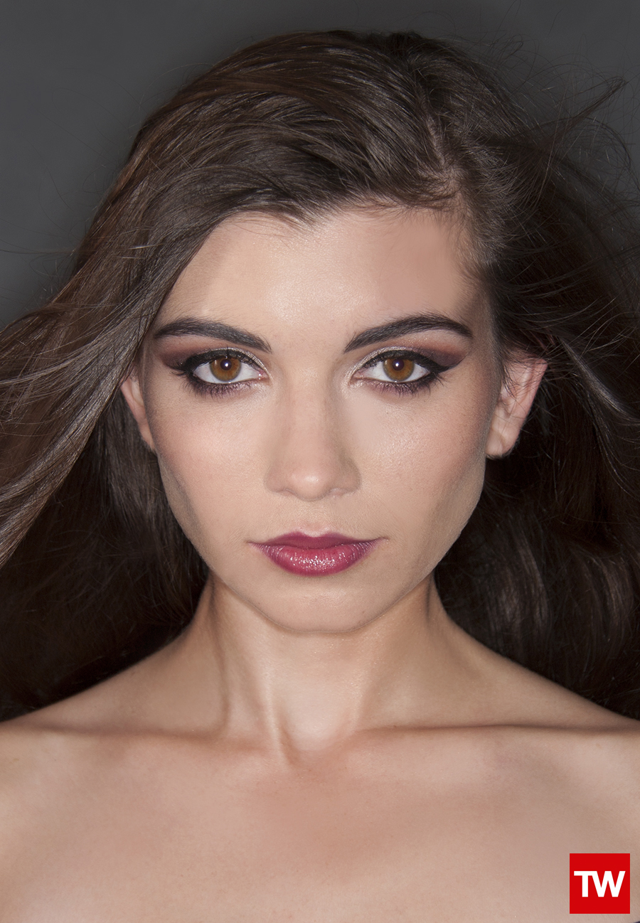 Tony_Ward_Photography_Beauty_Pictures_Model_Kathryn_Brooks_Fashion_Main_Line_Models_UPenn_makeup_Emily_Dimant